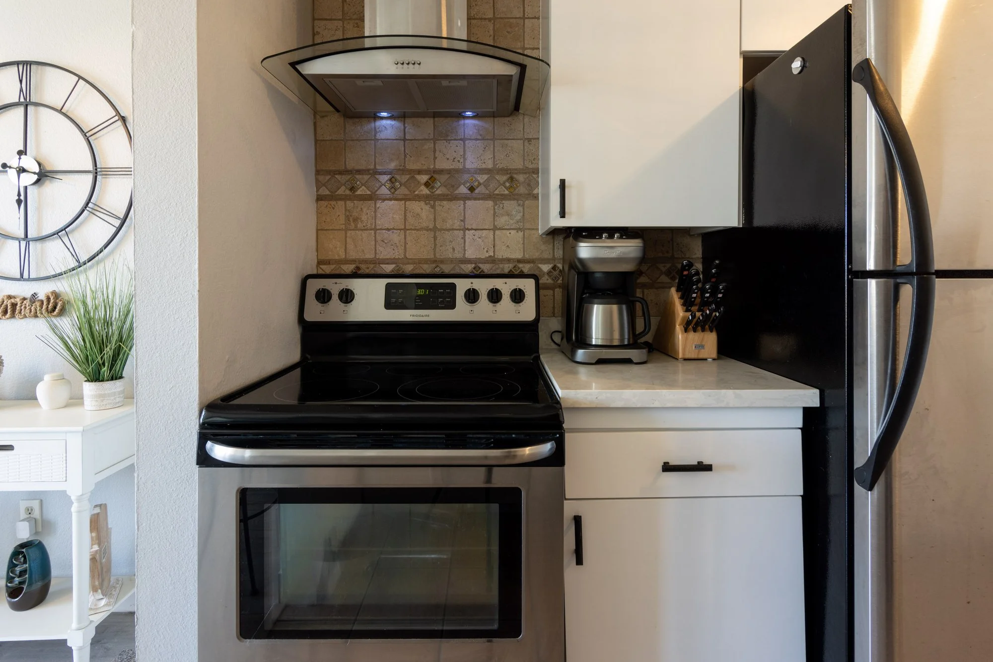 23901 Civic Center Way 107, Malibu, CA 90265, Malibu, California, United States. - Photo 23