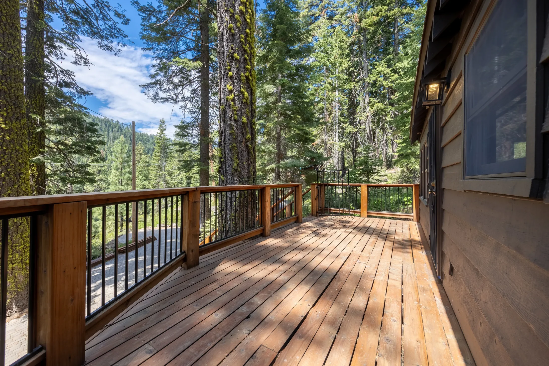 358 Twin Crags Rd., Tahoe City, CA 96145, Olympic Valley, California, United States. - Photo 13