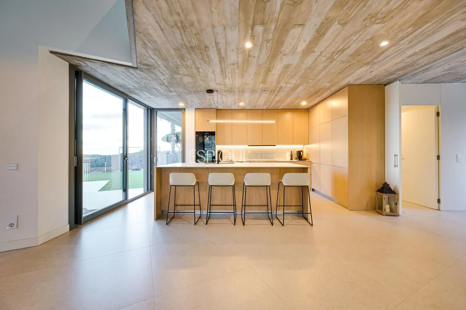 Gallery photo 6