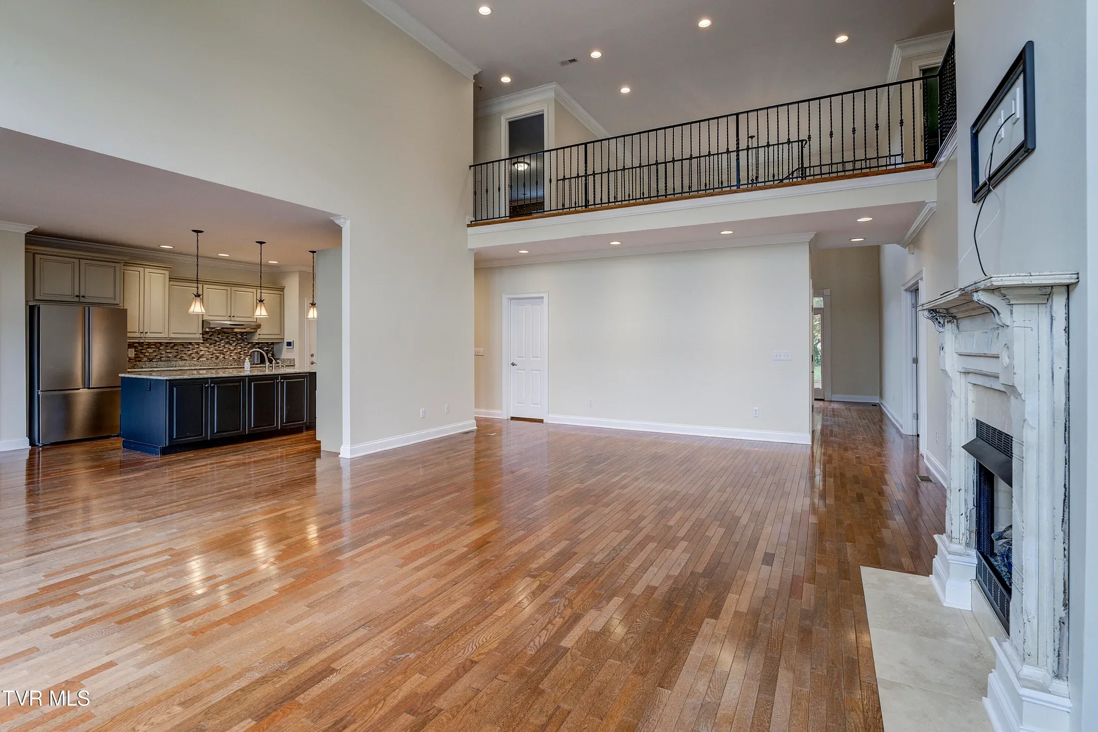 Gallery photo 11