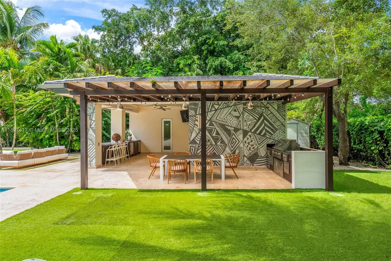 6831 SW 106th St, Coral Gables, Florida, United States. - Photo 15