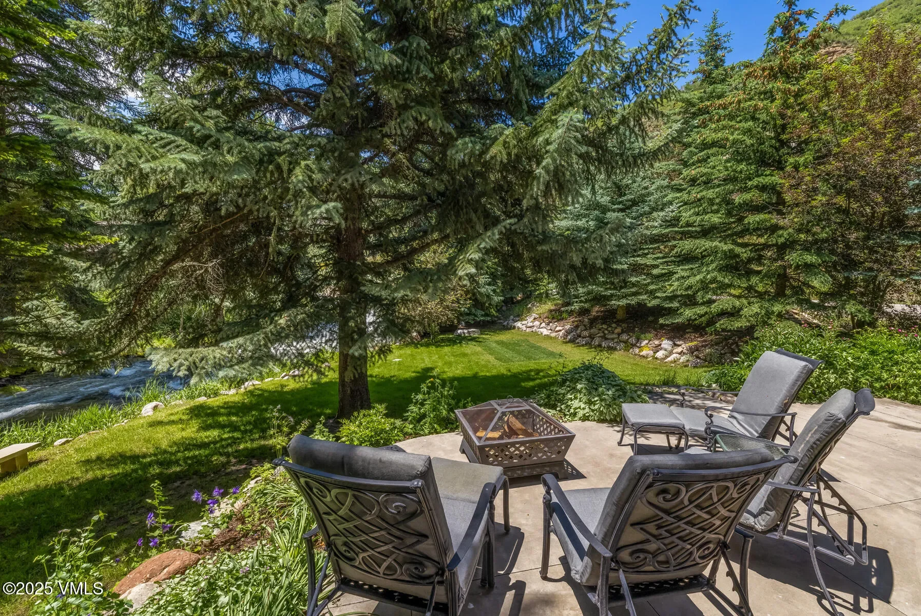 2764 S Frontage Road, Vail, Colorado, United States. - Photo 44