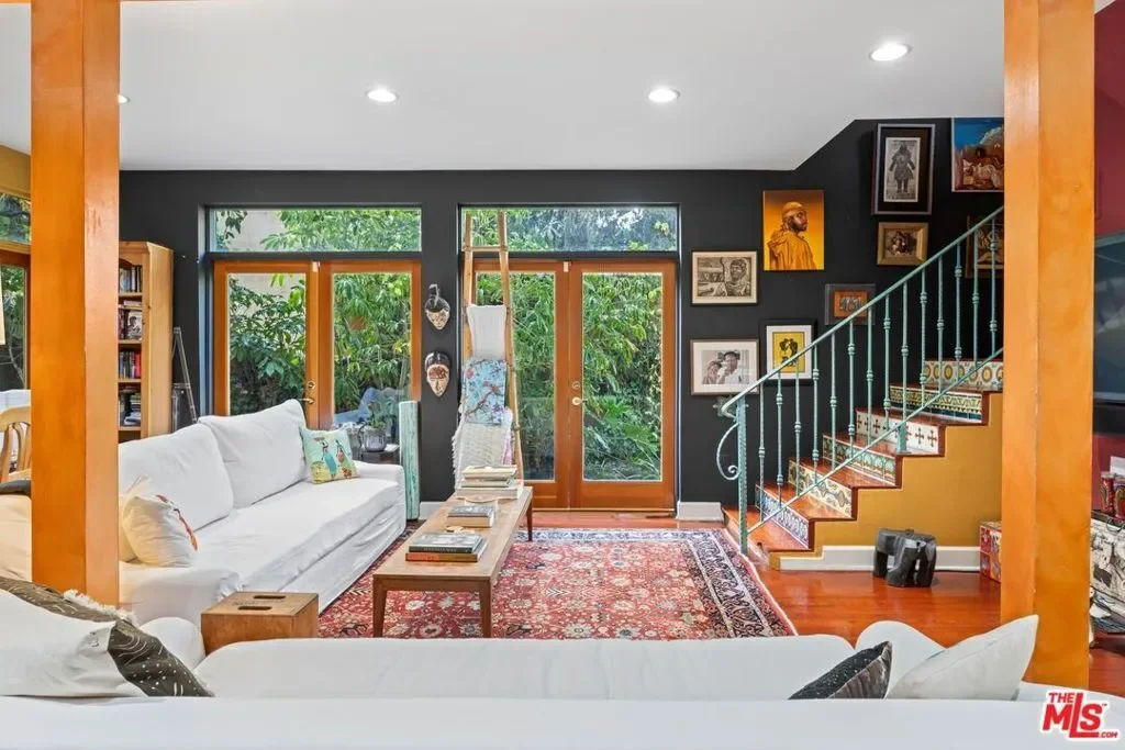 14957 Valley Vista Boulevard, Los Angeles, California, United States. - Photo 6