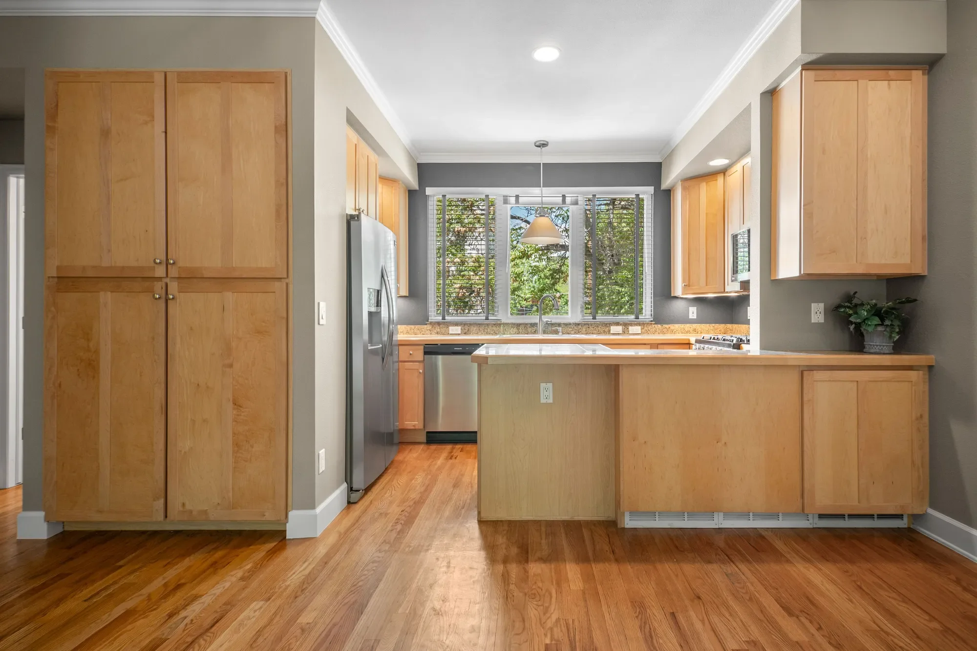 1635 N Franklin Street , Denver, CO 80218, Denver, Colorado, United States. - Photo 13
