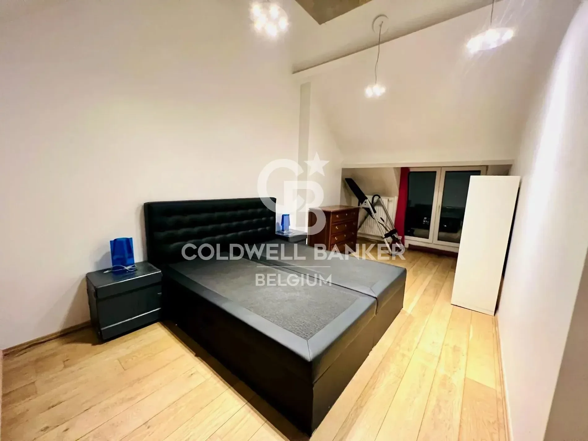 Gallery photo 3