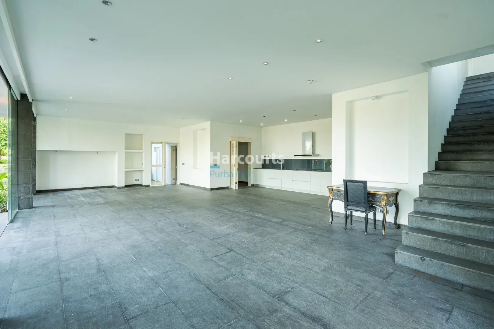 Gallery photo 3