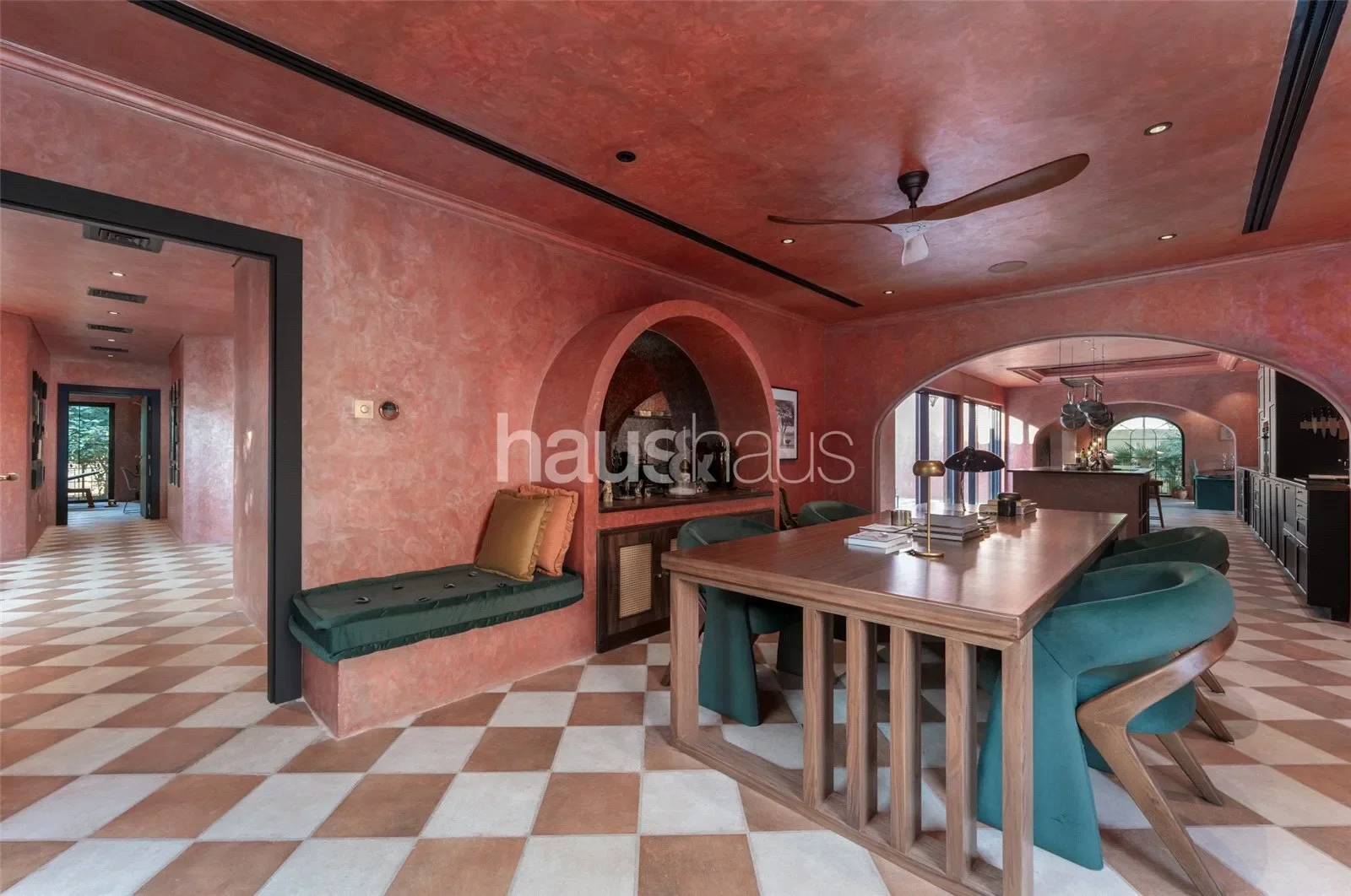 Gallery photo 8