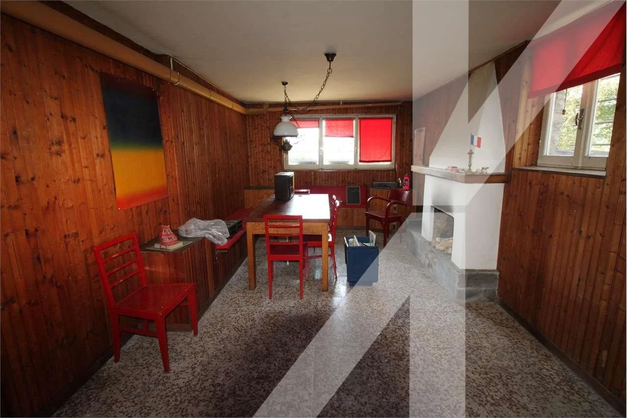 Gallery photo 1