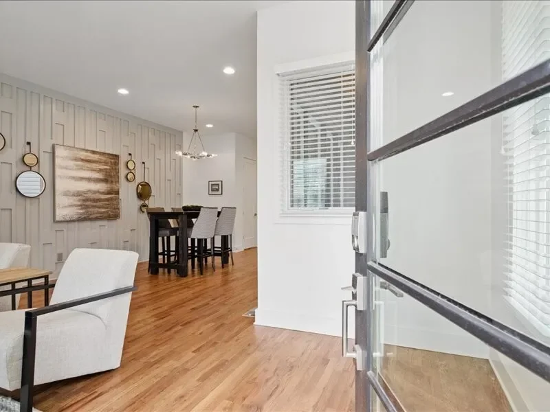 Gallery photo 4