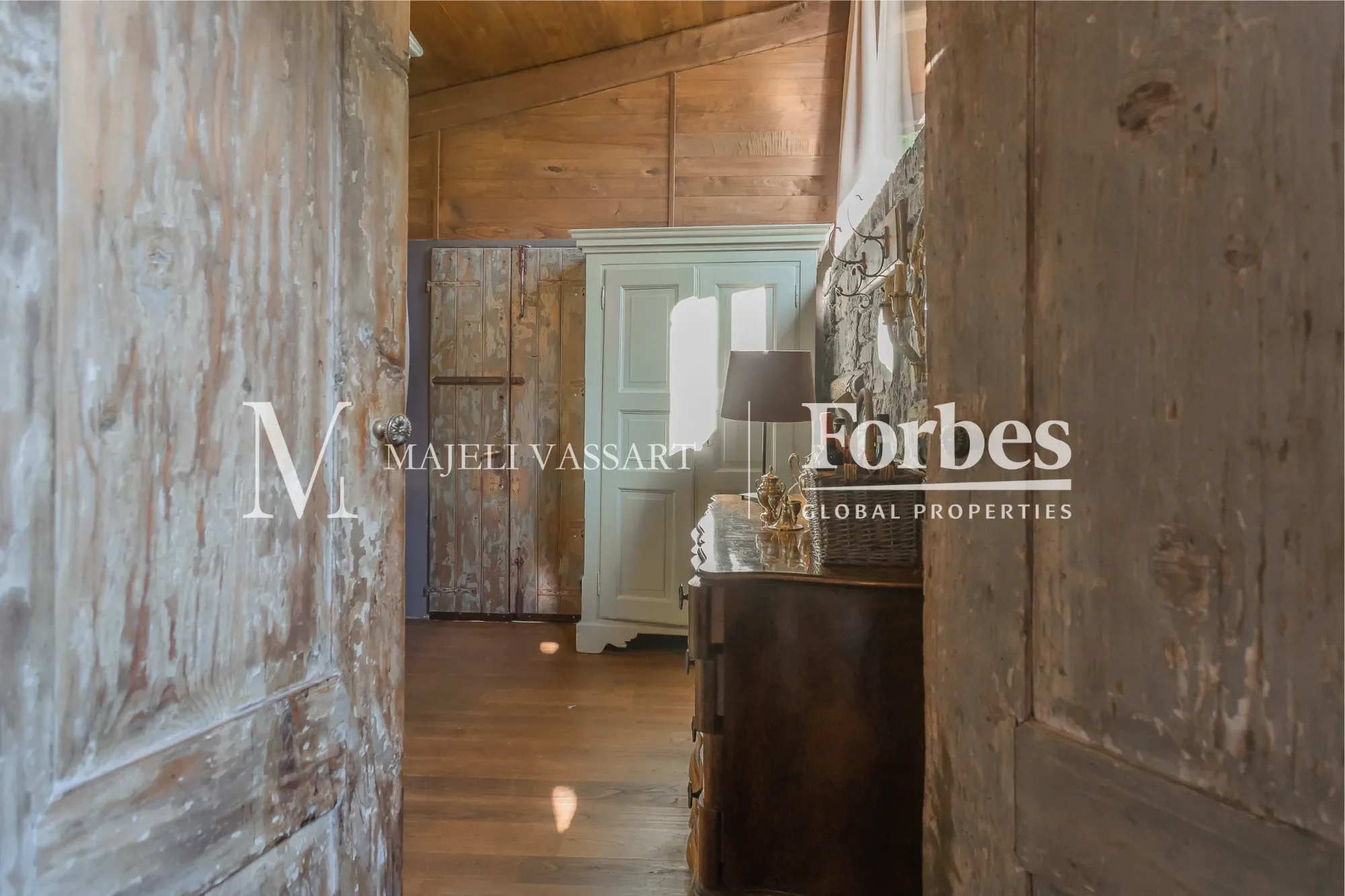 Gallery photo 5