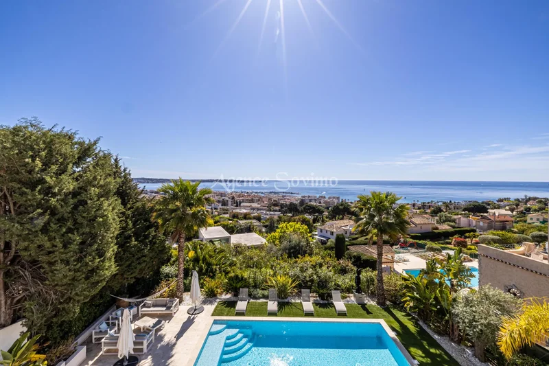 Vallauris, Provence-Alpes-Côte d'Azur, France. - Photo 11