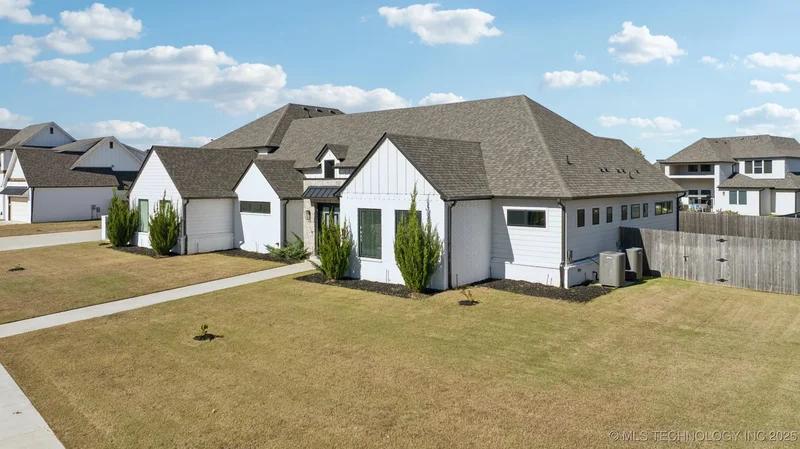 6685 E 128th Street, Bixby, OK 74008, Bixby, Oklahoma, United States. - Photo 4