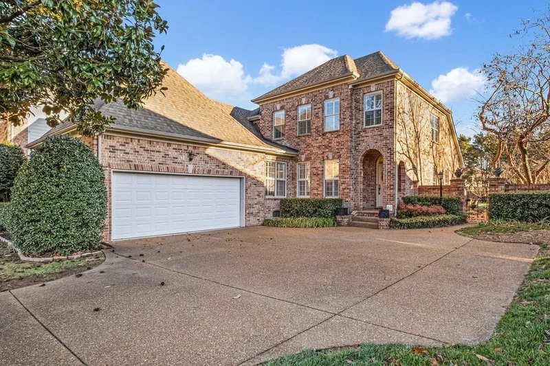 5416 Brownstone Dr, Nashville, Tennessee, United States. - Photo 2