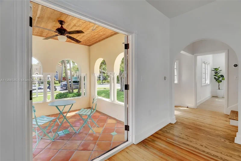 419 30th Street, West Palm Beach, Florida, United States. - Photo 2