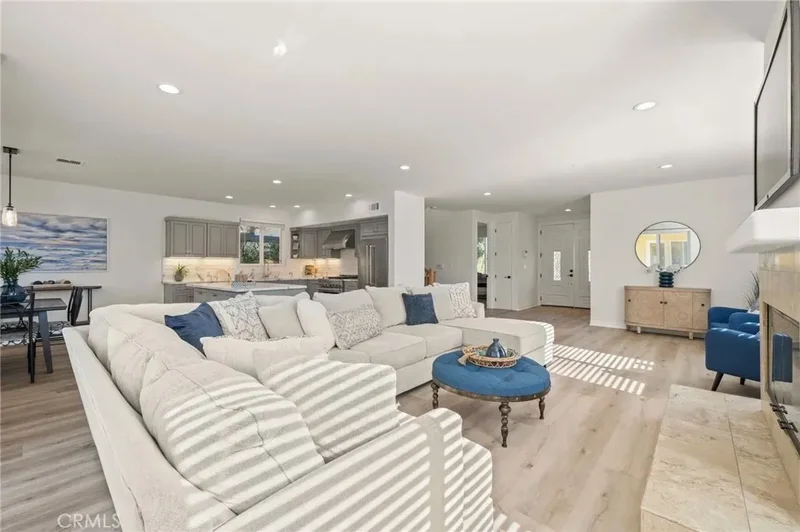 204 N Prospect B, Torrance, California, United States. - Photo 40