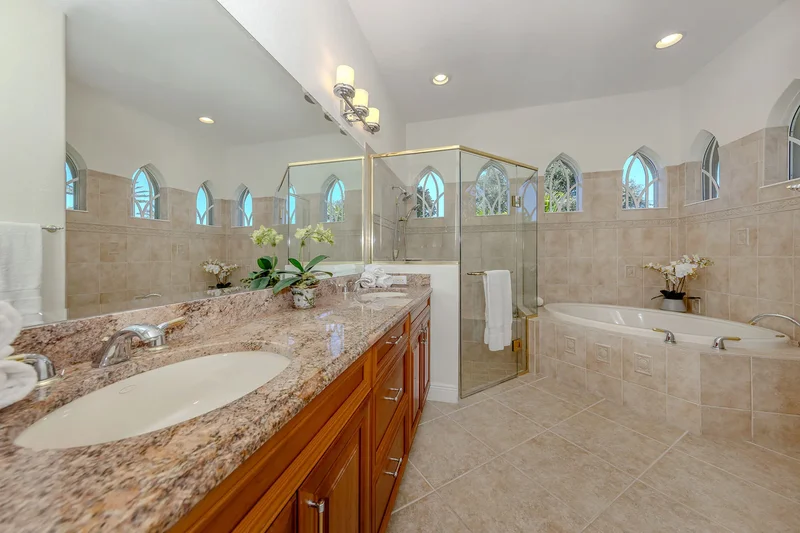 101 Portofino Drive, North Venice, FL 34275, Venice, Florida, United States. - Photo 17