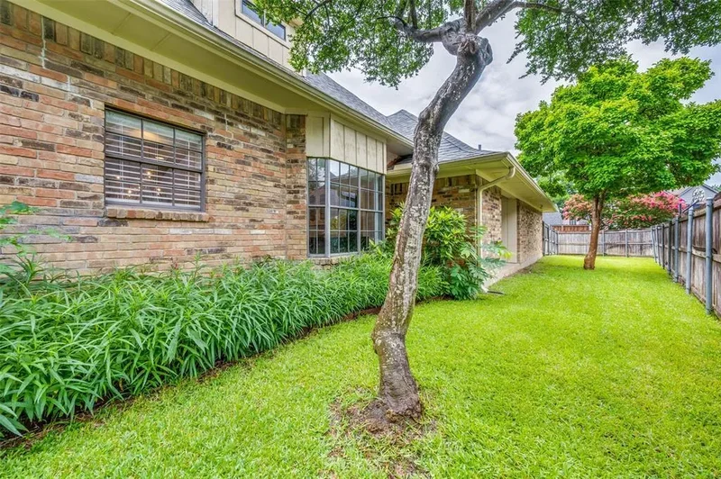 9606 Windy Crest Court, Dallas, TX 75243, Dallas, Texas, United States. - Photo 15