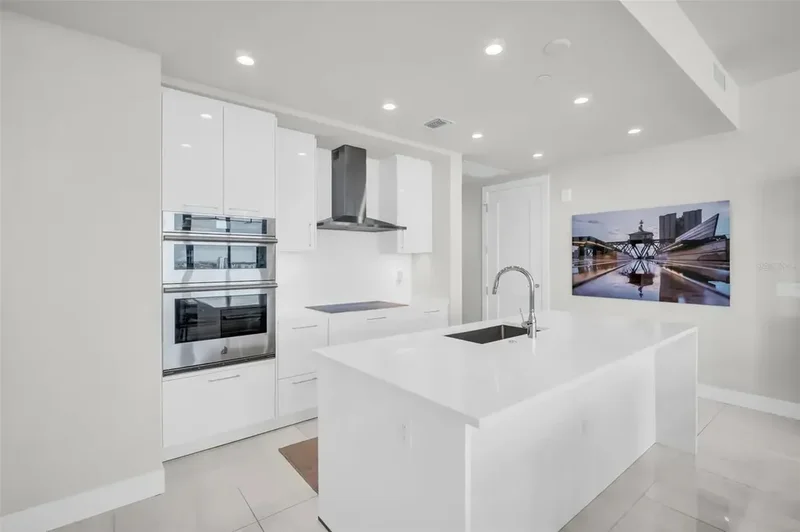 301 1ST Street S, #1205, St Petersburg, FL, 33701, USA, St. Petersburg, Florida, United States. - Photo 21
