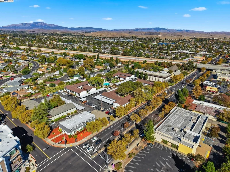 7595 Amador Valley Blvd, Dublin, California, United States. - Photo 25