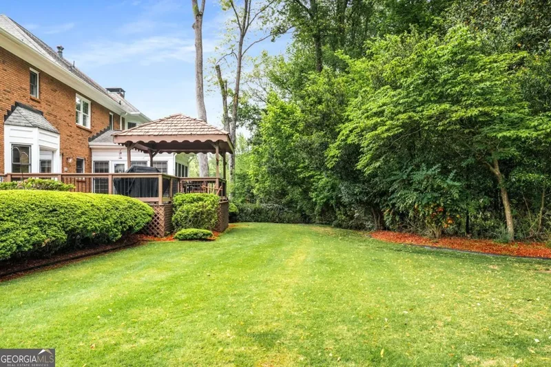 6040 Neely Farm Drive, Peachtree Corners, GA 30092, Peachtree Corners, Georgia, United States. - Photo 44