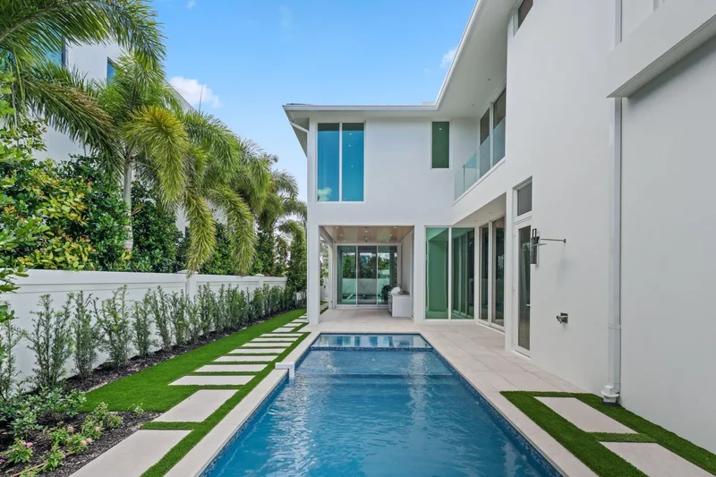 320 Grove Place, Delray Beach, Florida, United States. - Photo 26