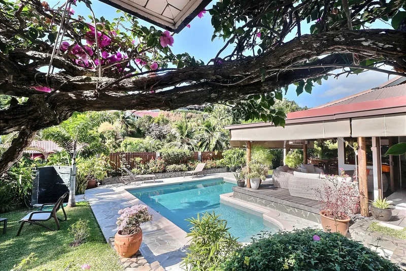 PUNAAUIA LOTUS VILLA F5