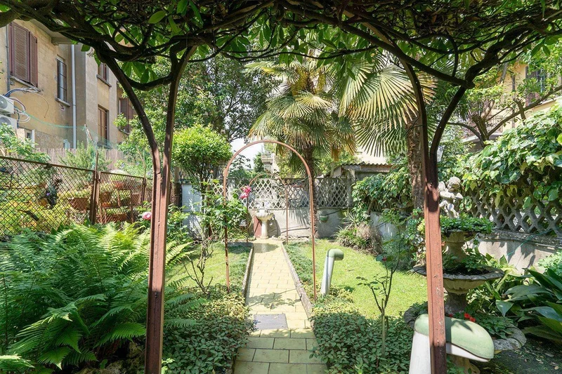 Villa for sale in Milano