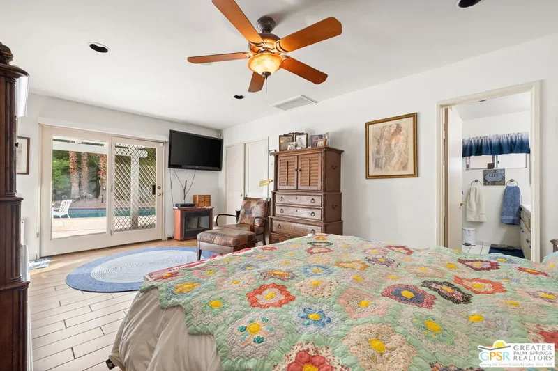 344 N Sunset Way, Palm Springs, CA 92262, Palm Springs, California, United States. - Photo 26