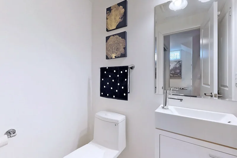 27 Thomas Mulholland Dr, Toronto, ON M3K 0A8, Toronto, Ontario, Canada. - Photo 15
