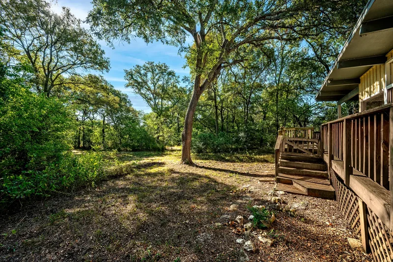 920 Hanna Drive, Denison, TX 75020, Denison, Texas, United States. - Photo 31