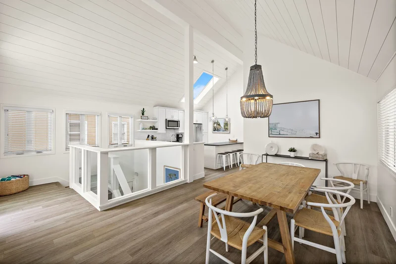 207 40th Street  Unit B, Newport Beach, CA 92663, Newport Beach, California, United States. - Photo 3