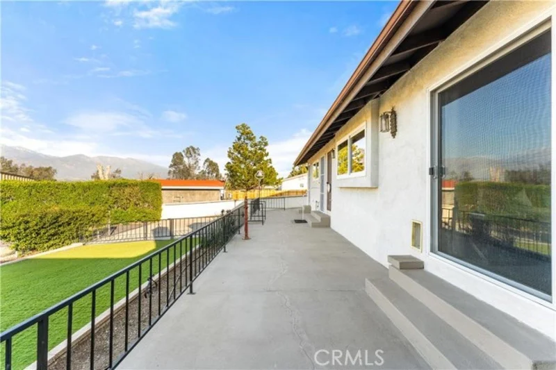 31840 Florida, Redlands, California, United States. - Photo 29