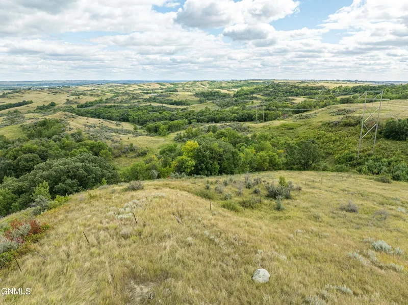 On 24th Avenue, Mandan, ND 58554, Mandan, North Dakota, United States. - Photo 29