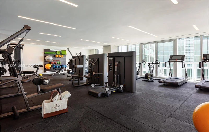 1031 W 48th st, Miami Beach, Florida, United States. - Photo 61