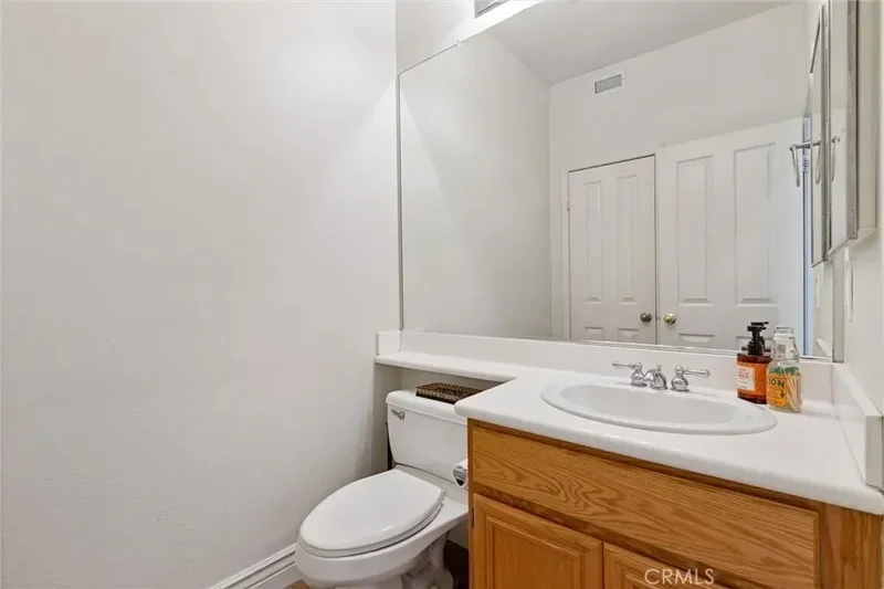 26056 Ohara Lane, Stevenson Ranch, California, United States. - Photo 32