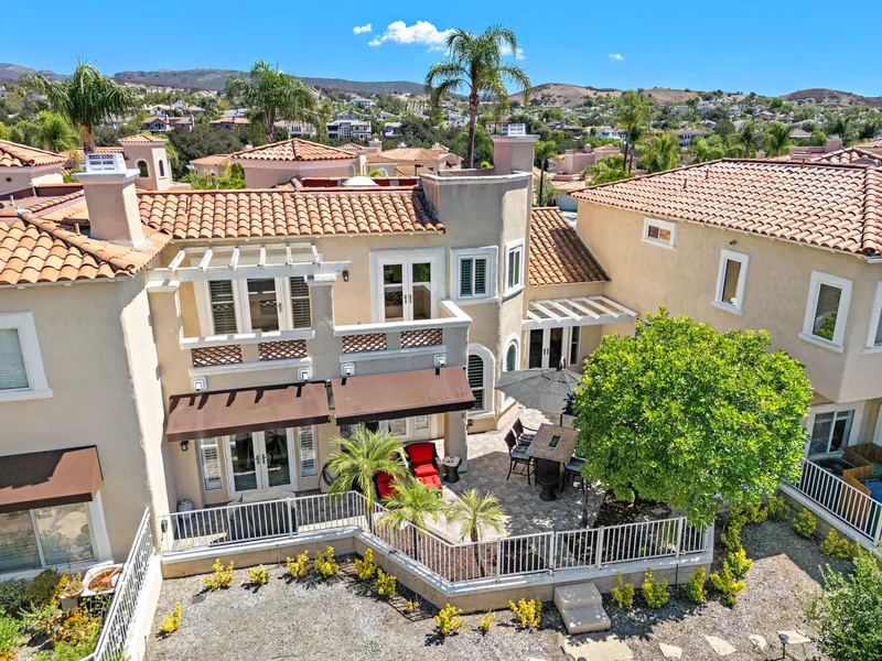 15 Via Barcaza , Trabuco Canyon, CA 92679, Trabuco Canyon, California, United States. - Photo 34