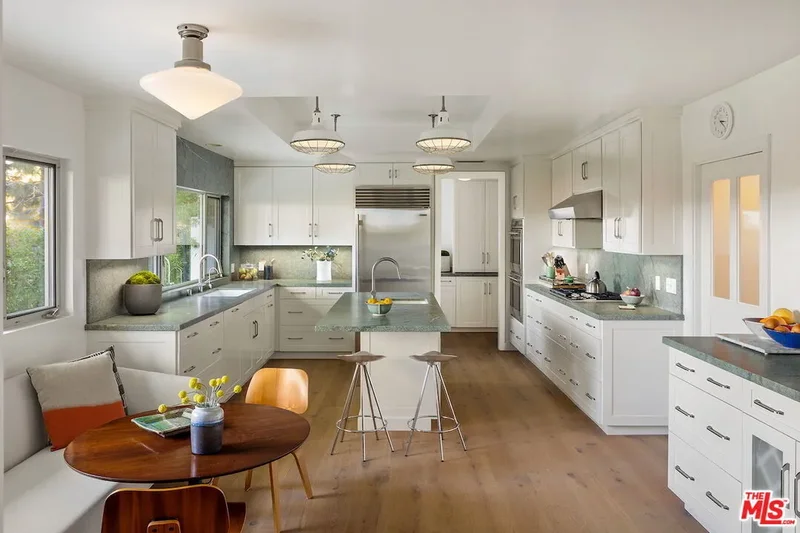 1726 Stone Canyon Rd, Los Angeles, California, United States. - Photo 23