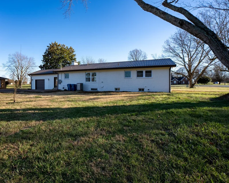 2194 Hampshire Pike, Columbia, Tennessee, United States. - Photo 51