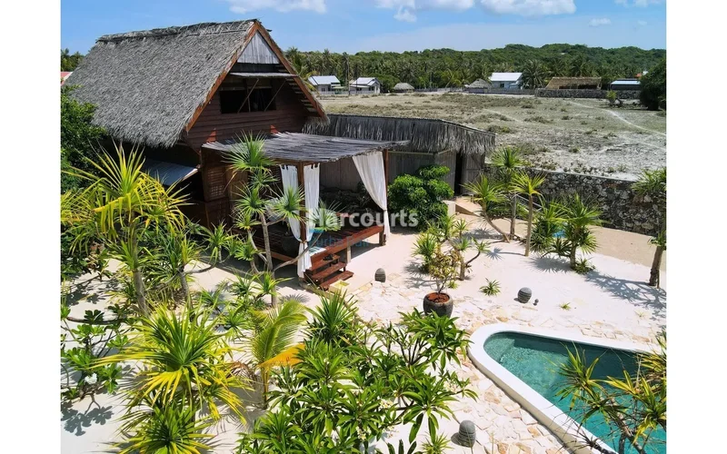 Rote, Rote island, East Nusa Tenggara, Indonesia. - Photo 5
