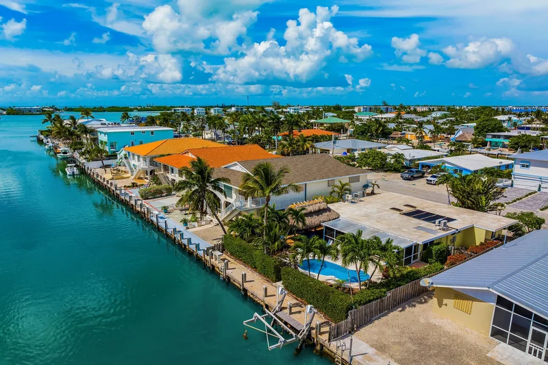 351 5th Street, Key Colony, FL 33051, Key Largo, Florida, United States. - Photo 2
