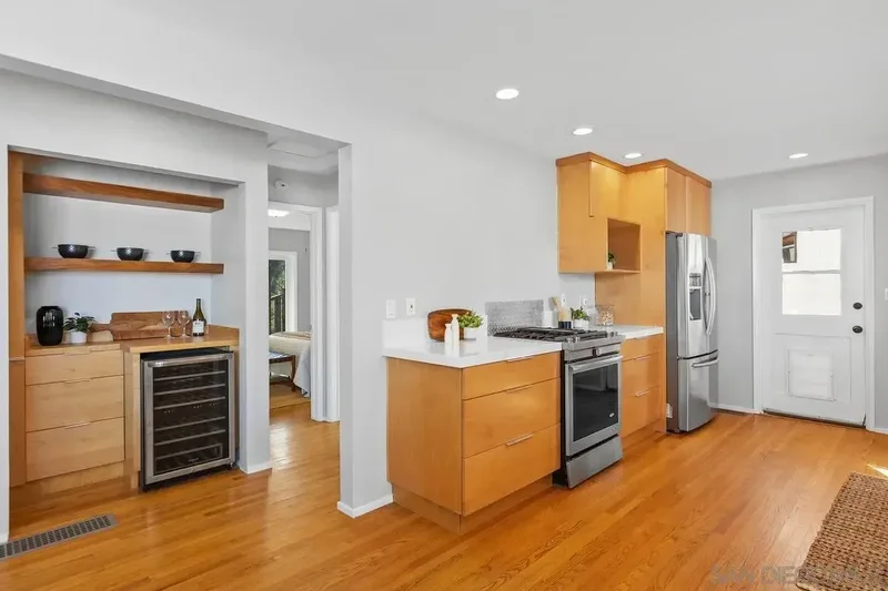 4285 Randolph St, San Diego, CA 92103, San Diego, California, United States. - Photo 43