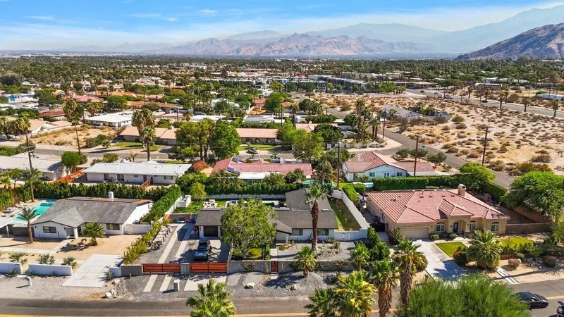 565 W Yorba Road, Palm Springs, California, United States. - Photo 20