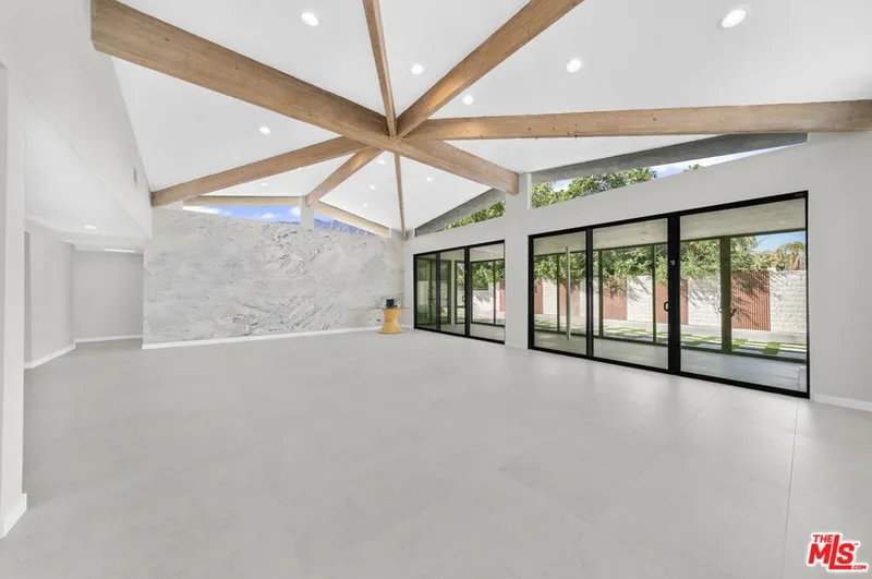 2011 S Tulare Drive, Palm Springs, California, United States. - Photo 46