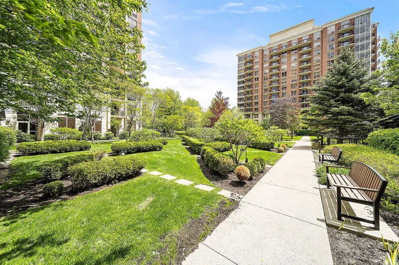 1105 Leslie St  903, Toronto, ON M3C 4G9, Toronto, Ontario, Canada. - Photo 23