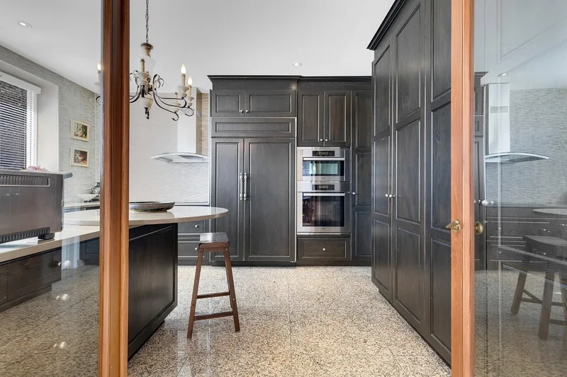1210 Rue Redpath-Crescent, Montreal, QC H3G2K1, Montreal, Quebec, Canada. - Photo 3