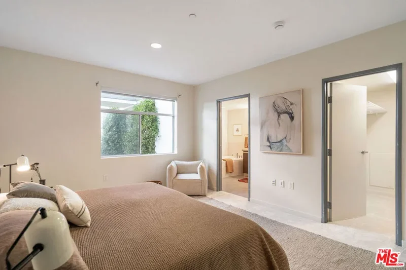 3119 Via Dolce 302, Marina del Rey, California, United States. - Photo 17