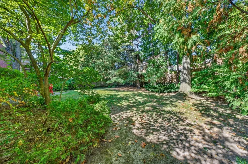 106 Highland Crescent, Toronto, Ontario, Canada. - Photo 10