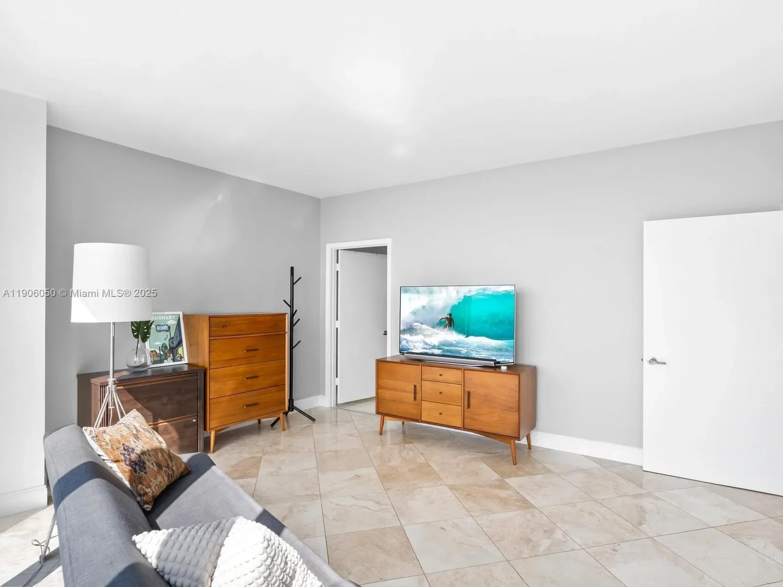 601 NE 36th St 2312, Miami, Florida, United States. - Photo 23