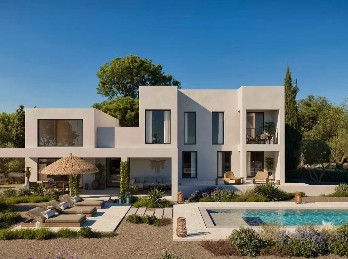 Exterior photo 2