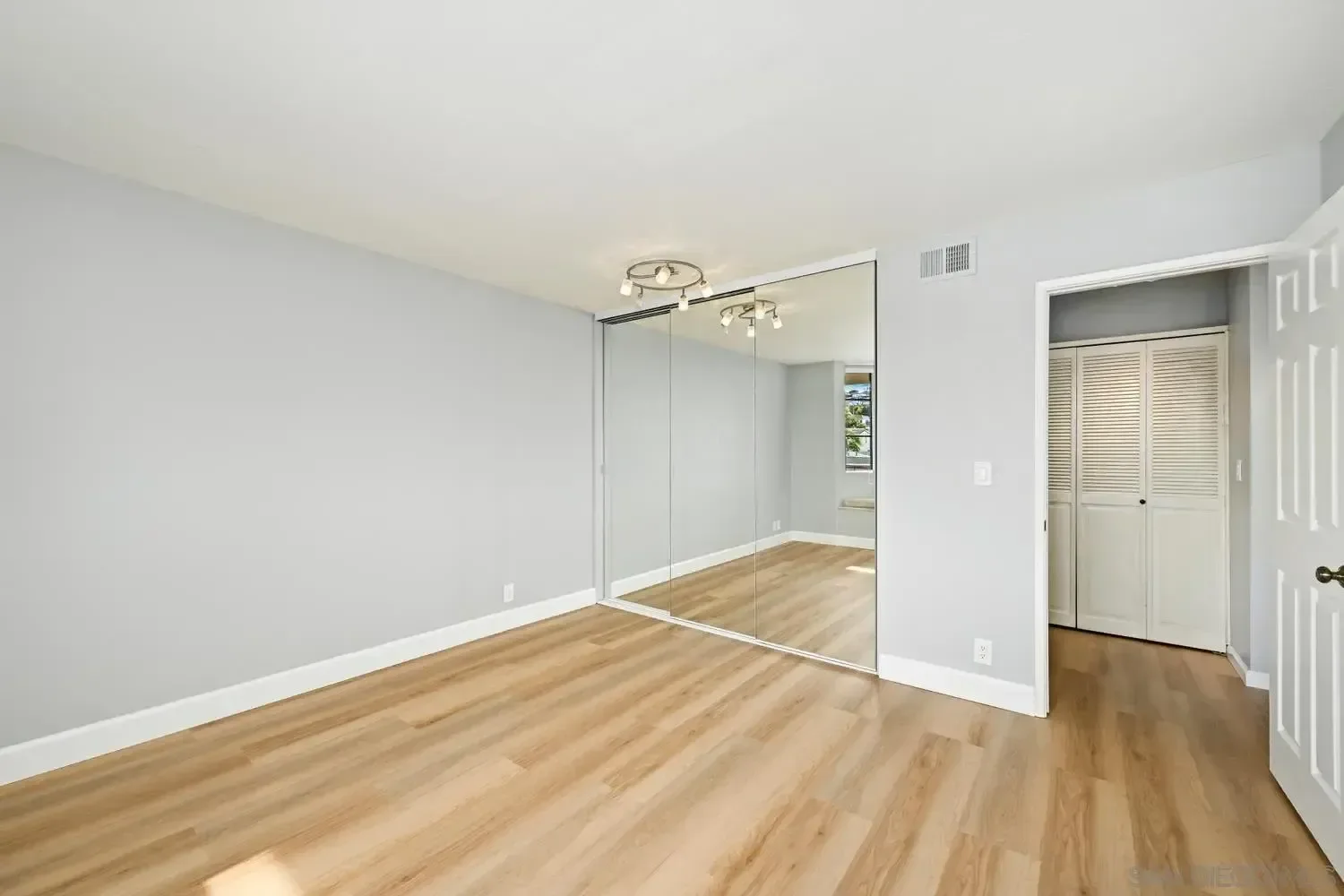 3130 Avenida De Portugal, San Diego, California, United States. - Photo 33